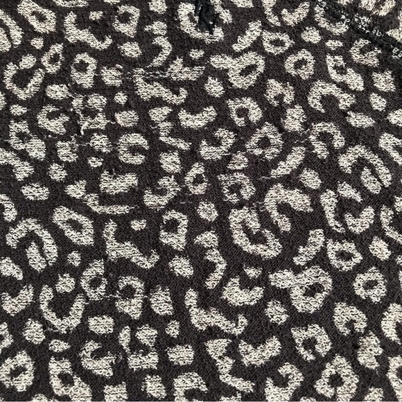 Obey Echo Moutain Brown Leopard print long sleeve sweater top . Small - Picture 9 of 10